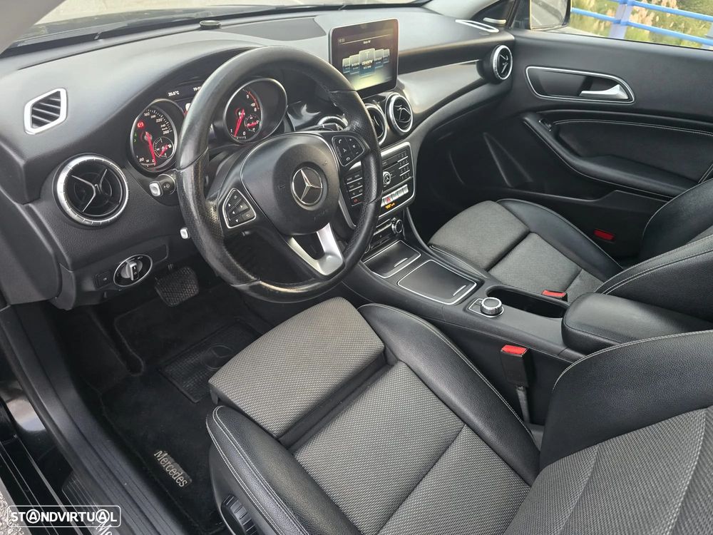 Mercedes-Benz CLA 220 d Shooting Brake Urban Aut. - 7