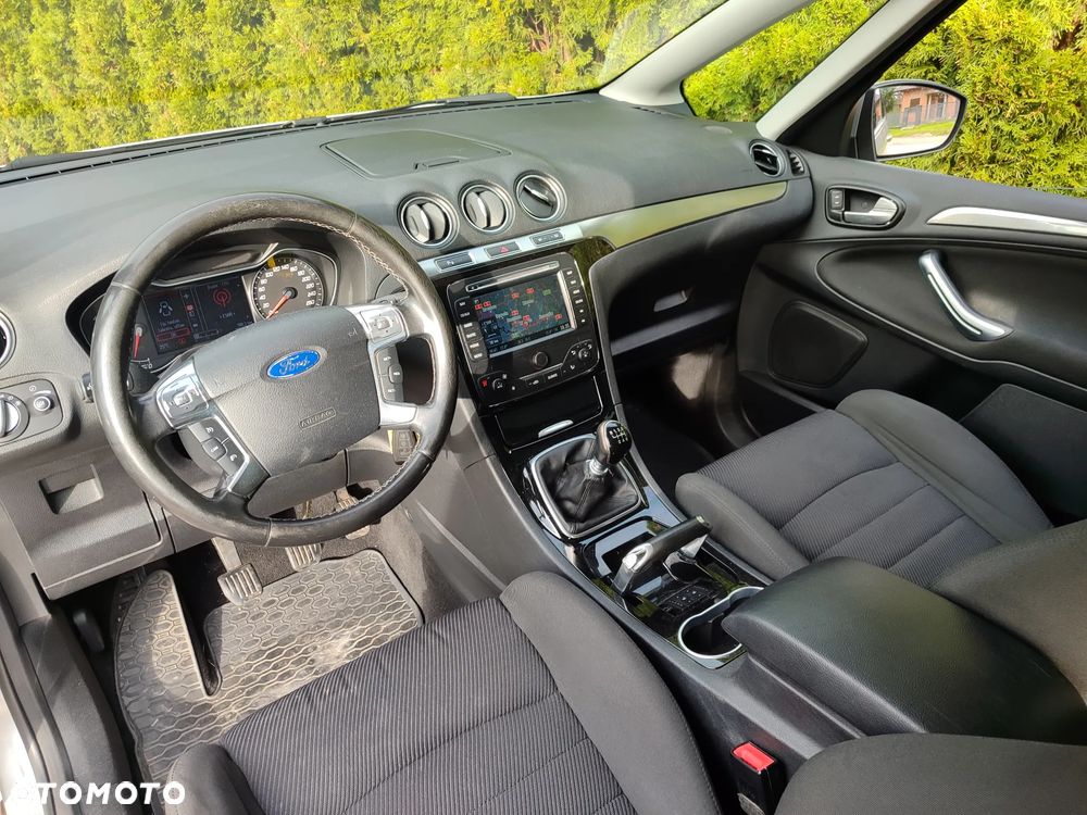 Ford S-Max - 15