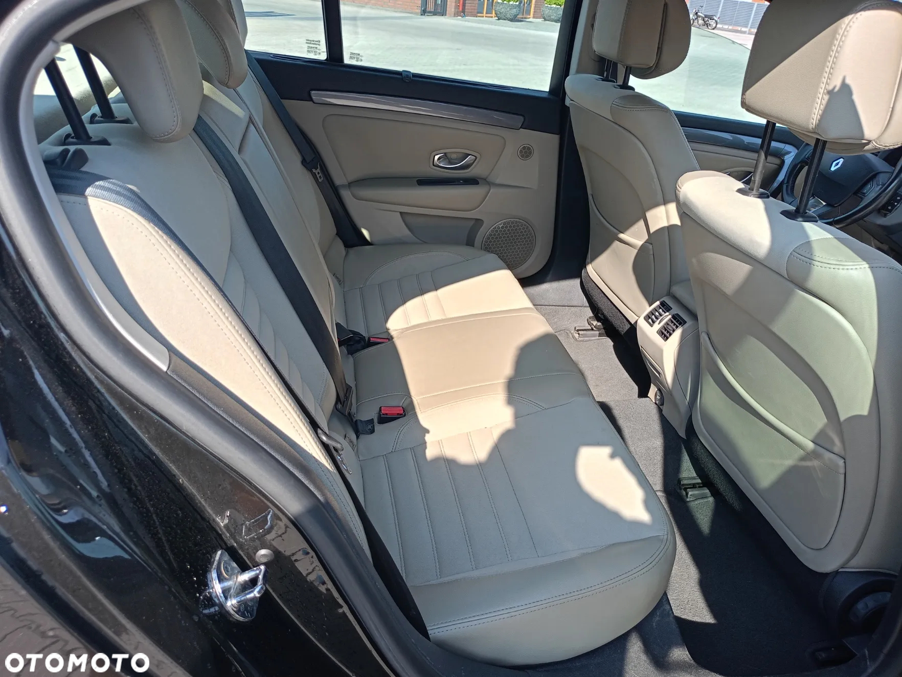 Renault Laguna 2.0 DCi Expression - 7
