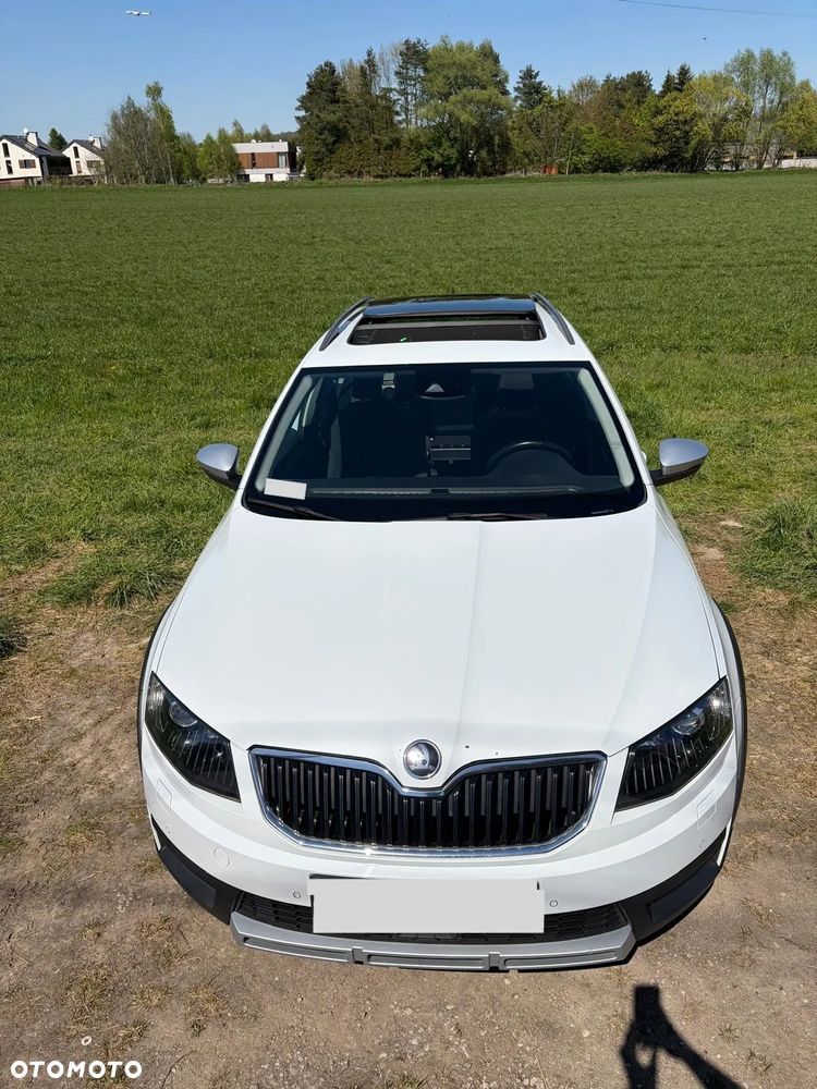Skoda Octavia Scout 1.8 TSI 4x4 DSG - 2