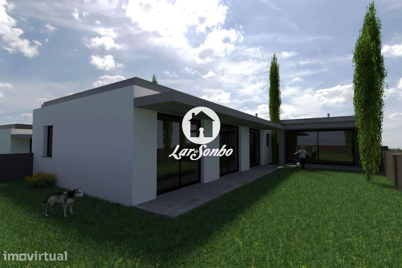 Moradia térrea T3 em Vila Verde