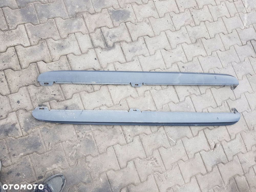 VW GOLF 6 VI 08-13r GTI HB LISTWY PROGOWE KOMPLET PRAWA LEWA - 1