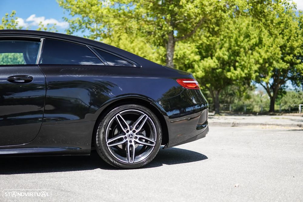 Mercedes-Benz E 220 d AMG Line - 16