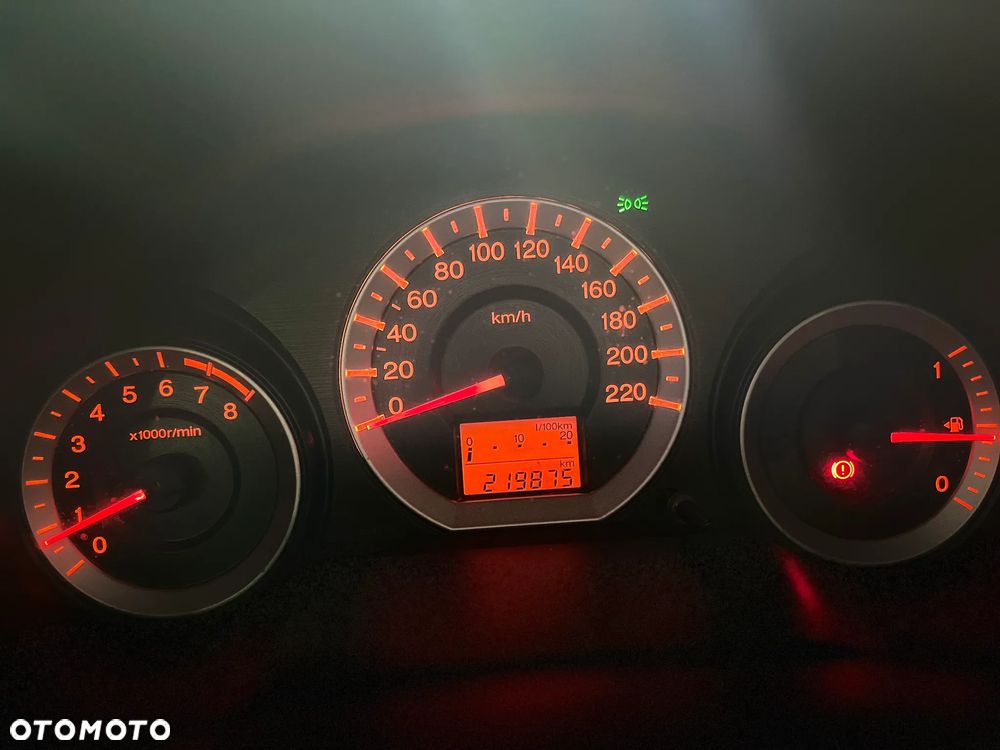 Honda City 1.4 Comfort - 12