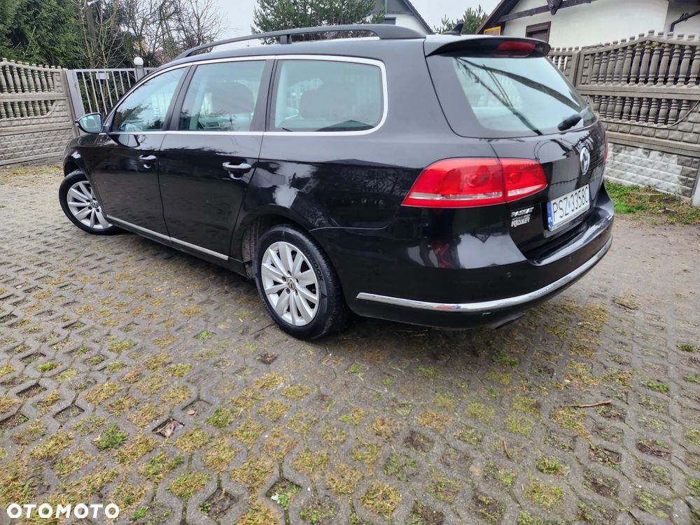 Volkswagen Passat 1.8 TSI Trendline - 4