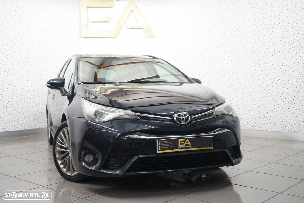 Toyota Avensis Touring Sports 2.0 D-4D Exclusive - 1