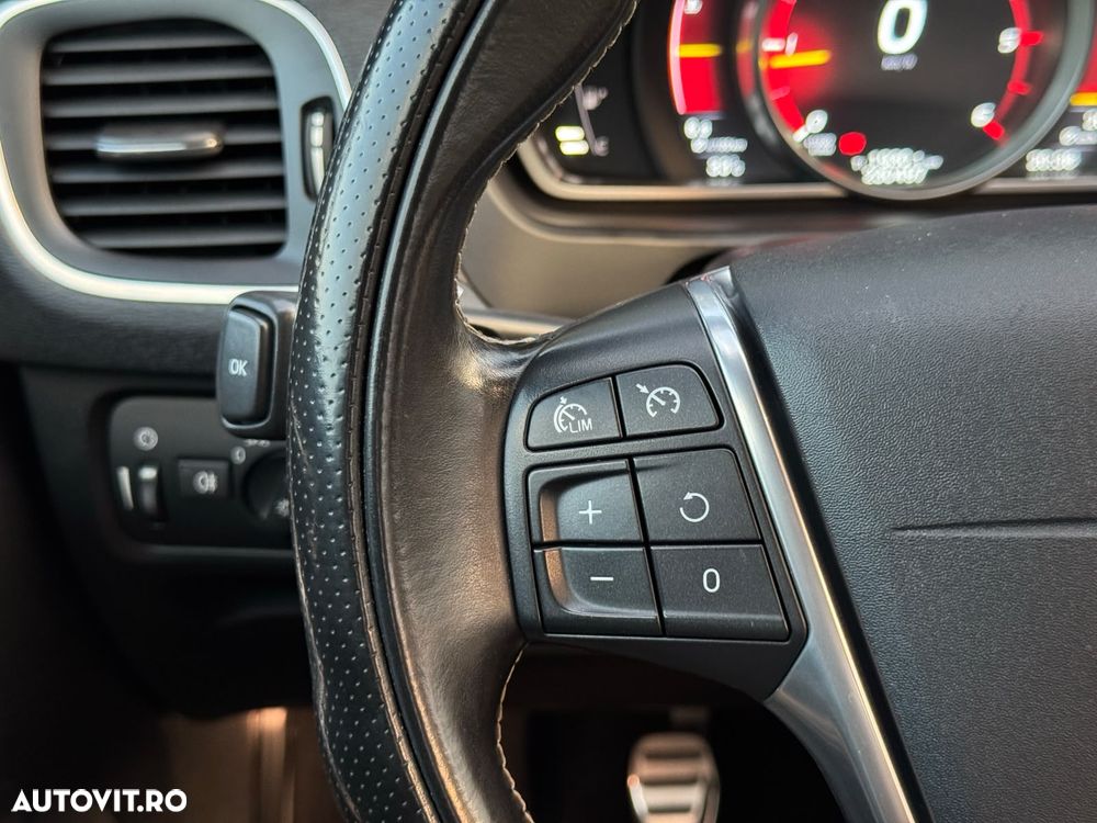 Volvo V40 D2 RDesign - 20