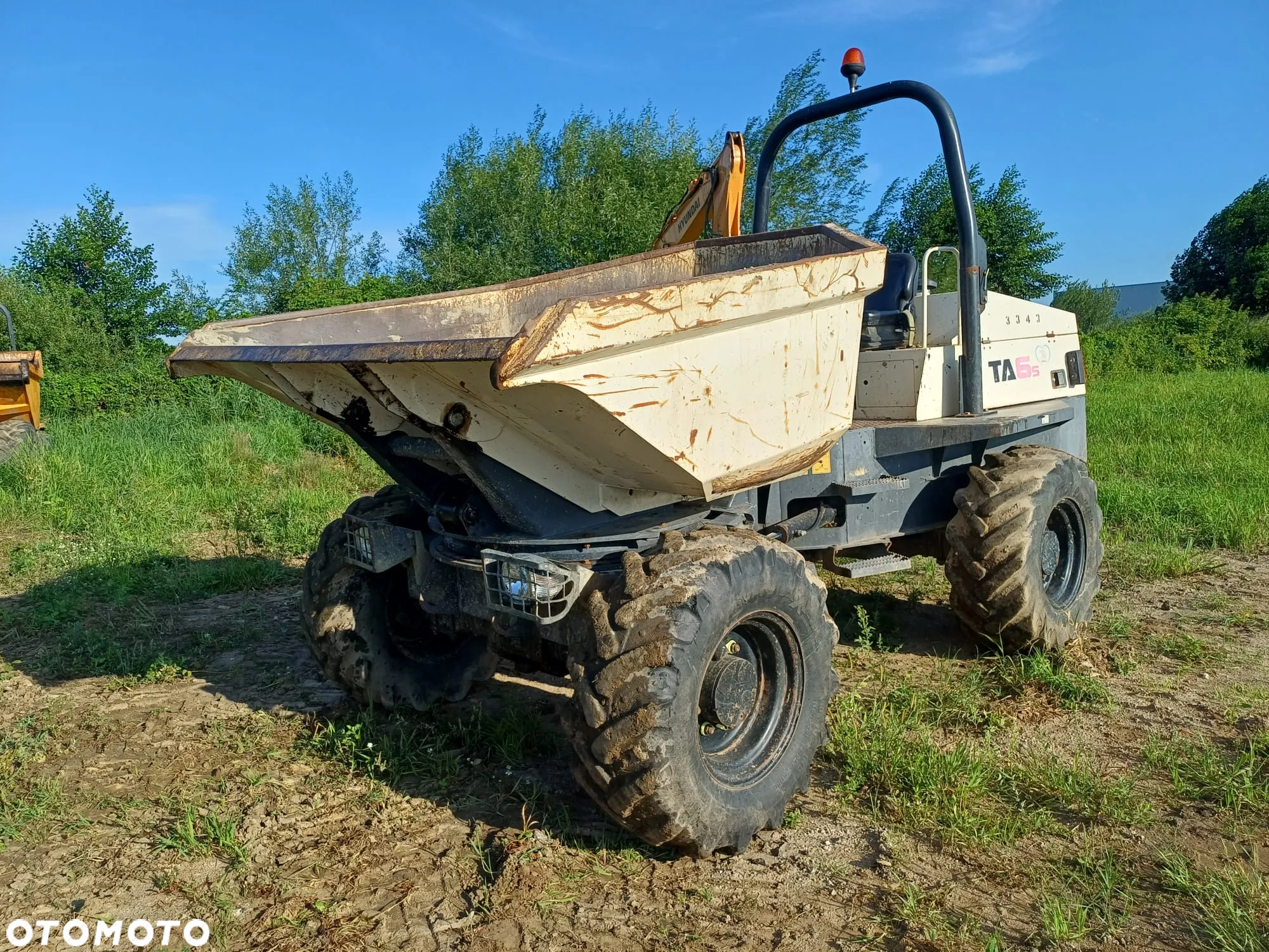 Thwaites Mach 2090 - 3