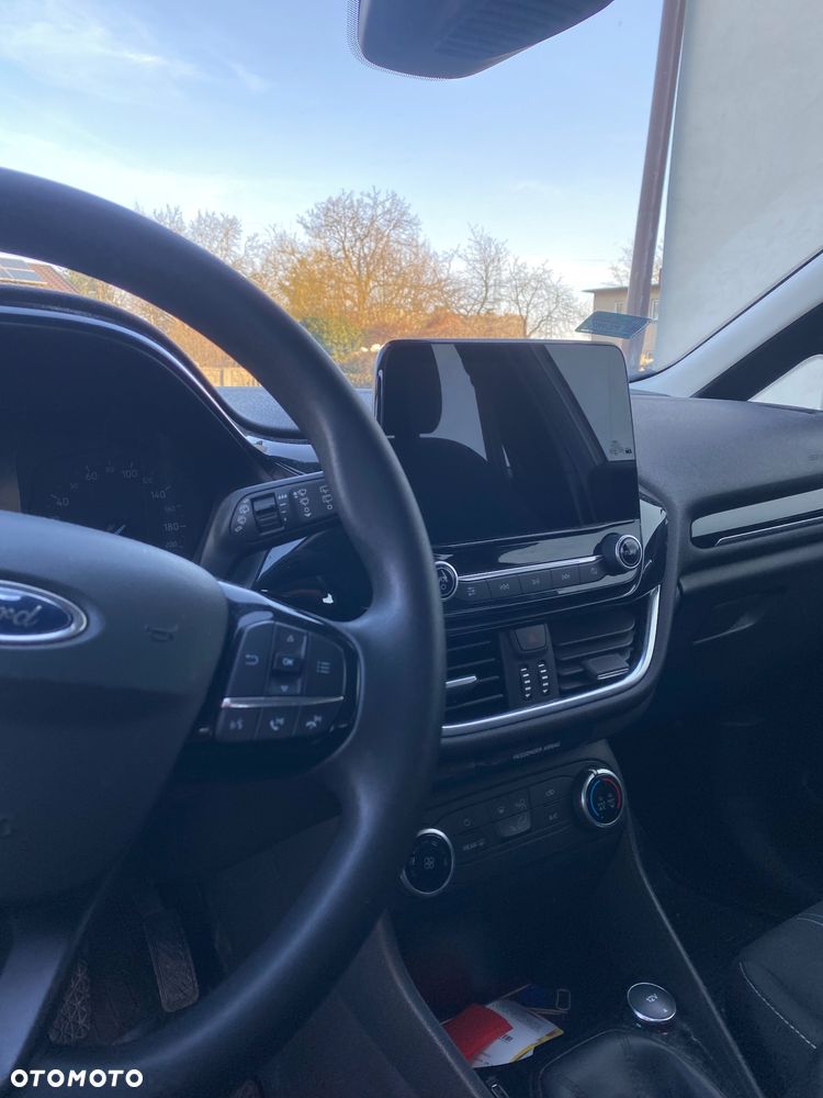 Ford Fiesta 1.1 S&S TREND - 8
