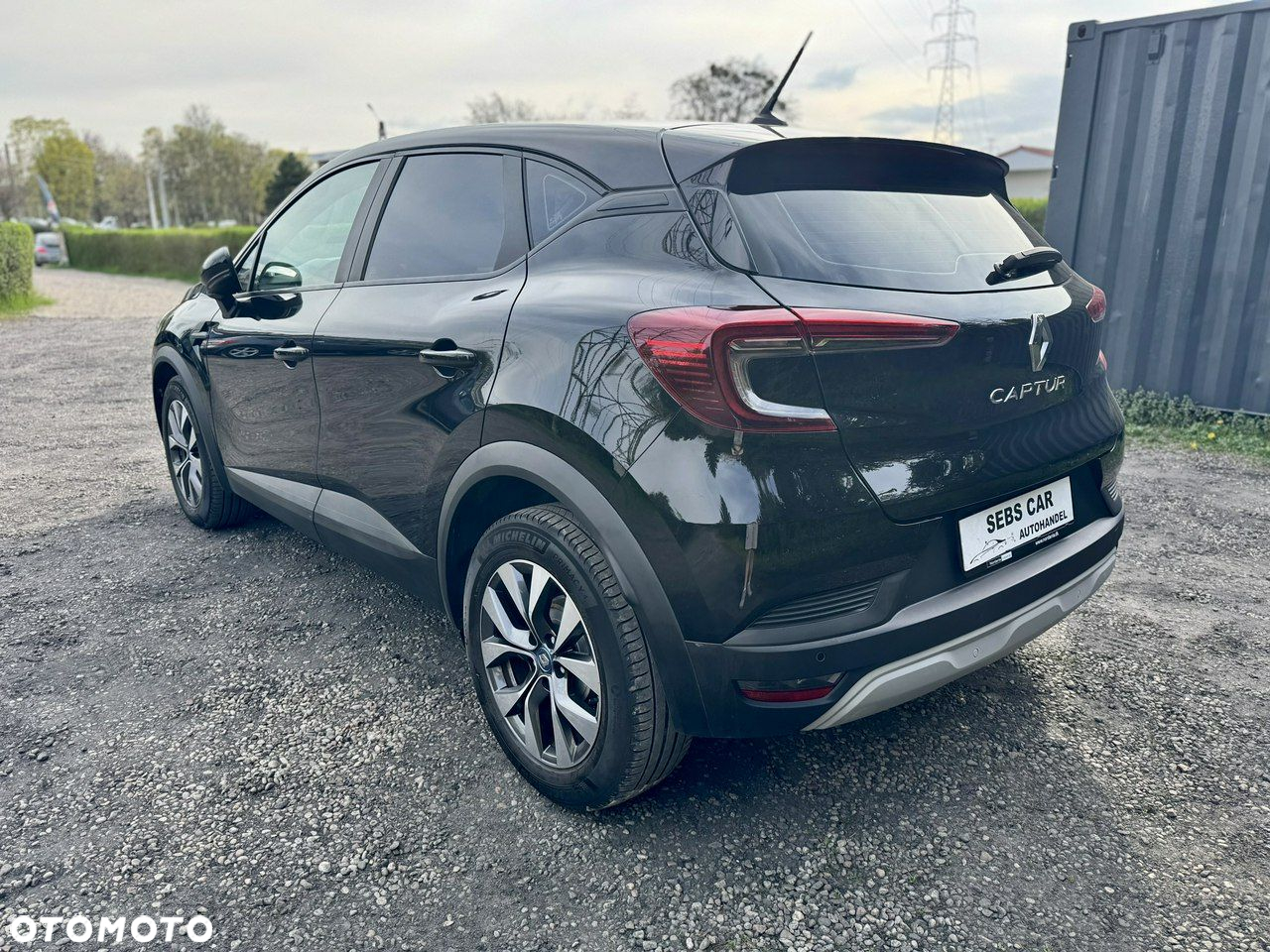 Renault Captur - 3