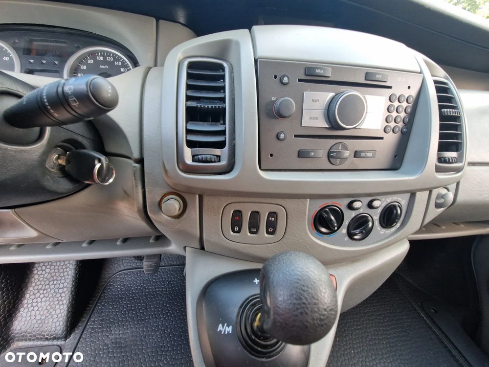 Opel VIVARO - 18