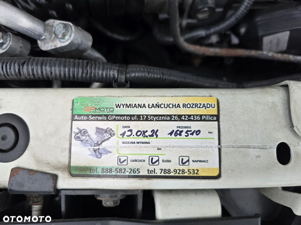 Nissan Qashqai 1.6 DCi 4x4 N-Connecta - 19