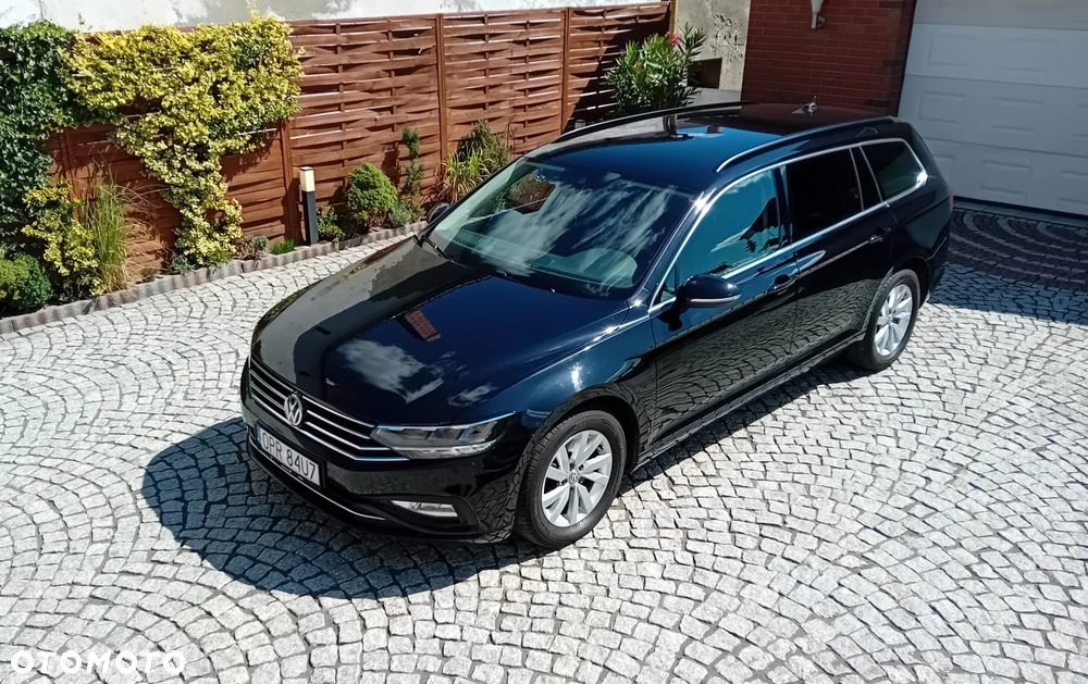 Volkswagen Passat - 5