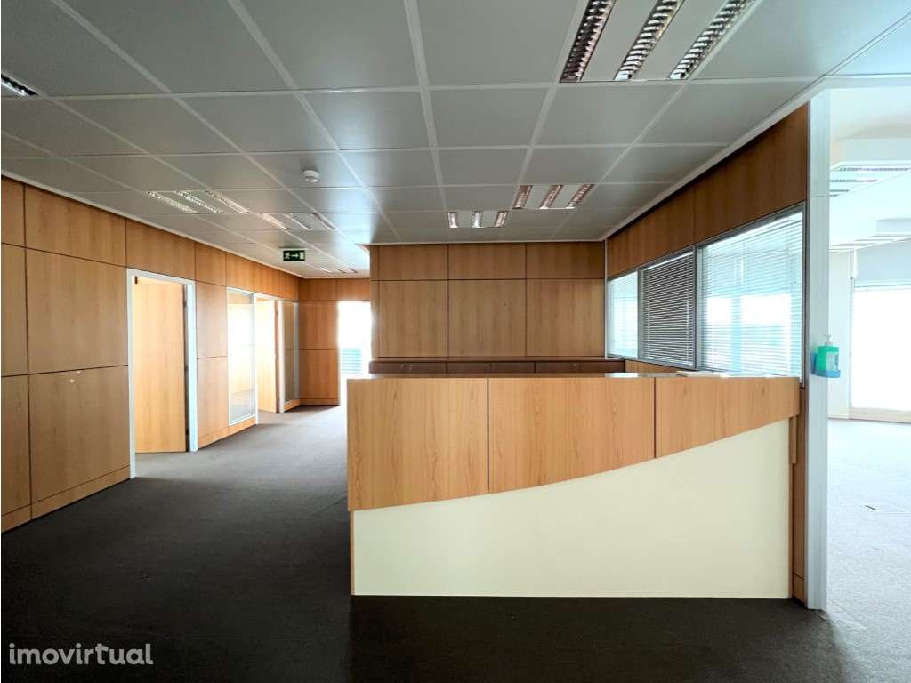 Escritório no Parque das Nações com 216 m2 - Grande imagem: 4/18