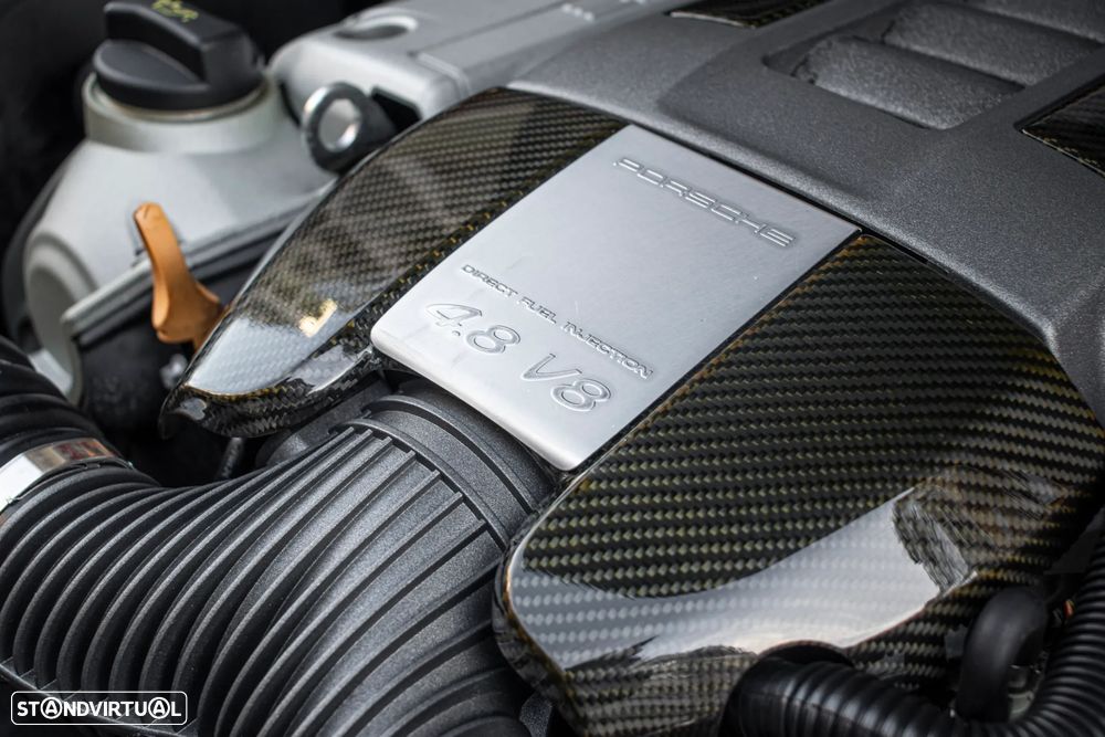 Porsche Cayenne Turbo S - 7