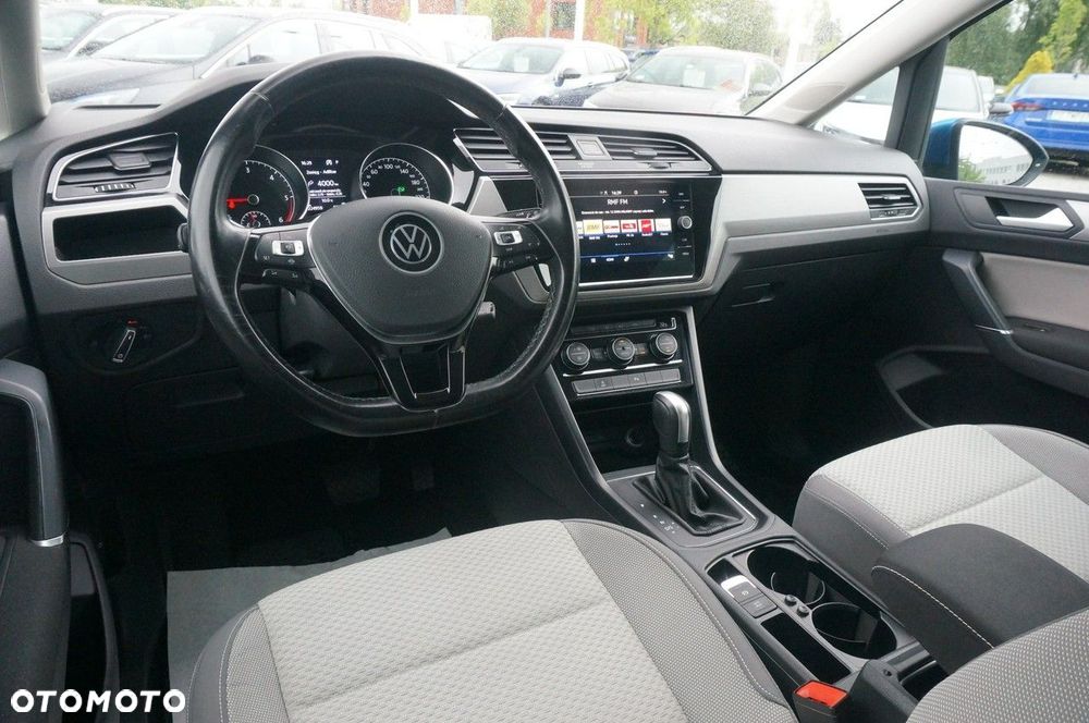 Volkswagen Touran 2.0 TDI BMT Comfortline DSG - 16