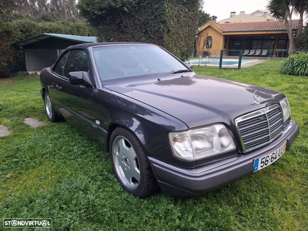 Mercedes-Benz E 200 - 10