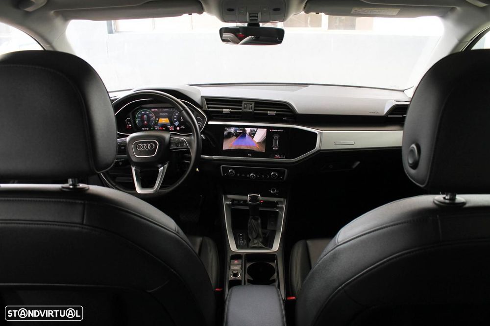 Audi Q3 45 TFSIe S tronic S line - 10