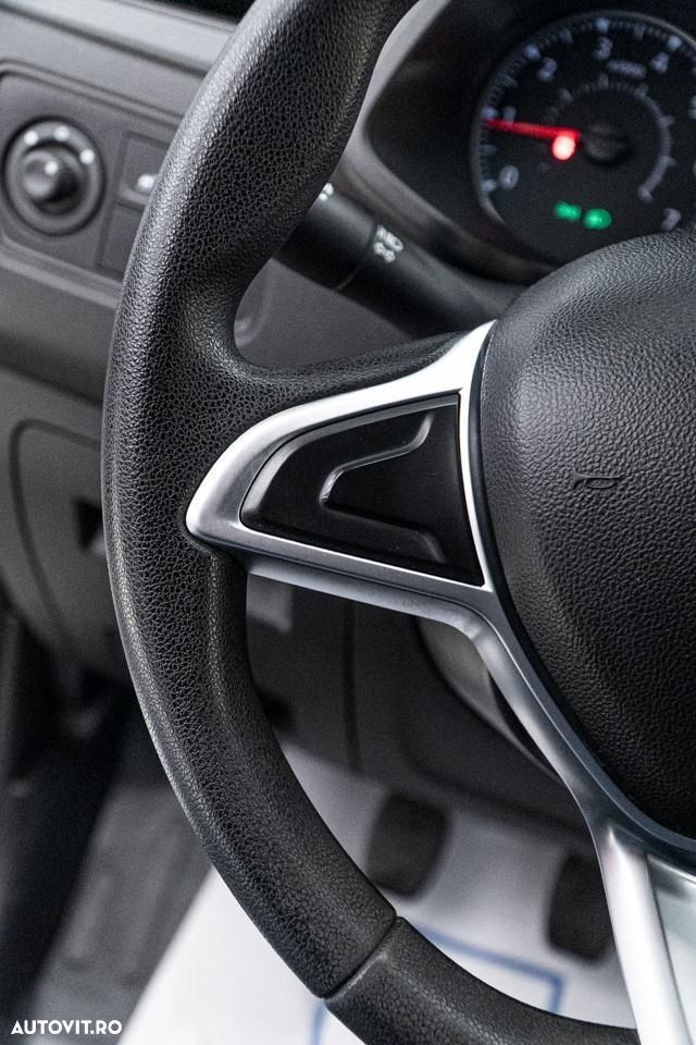 Renault Express - 18