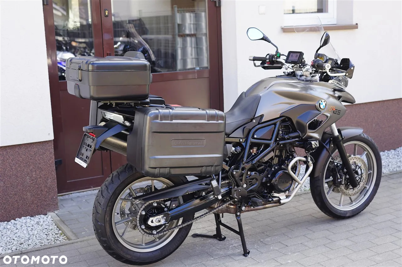 BMW F - 3
