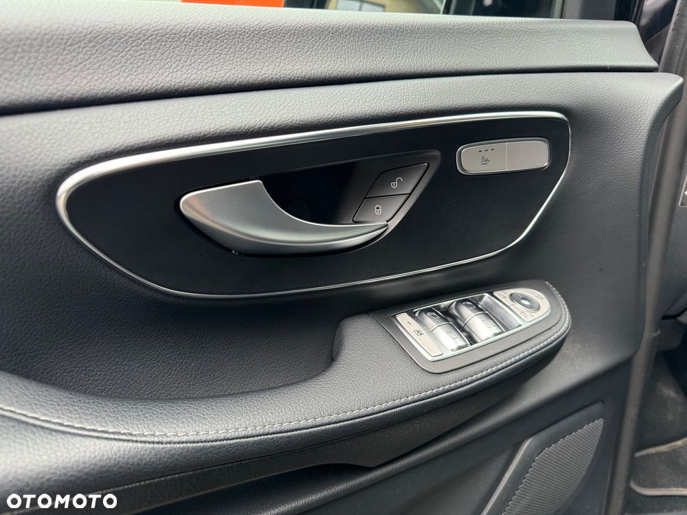 Mercedes-Benz Klasa V 250 d lang 4Matic 9G-TRONIC Avantgarde Edition 2021 - 13