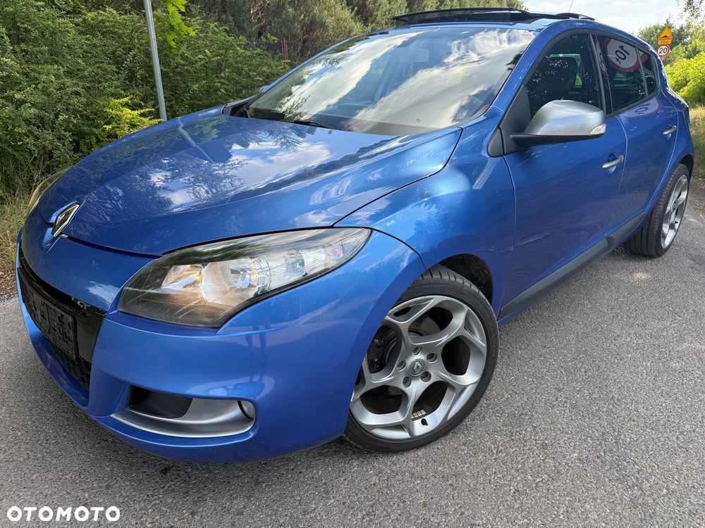 Renault Megane TCe 180 GT - 16