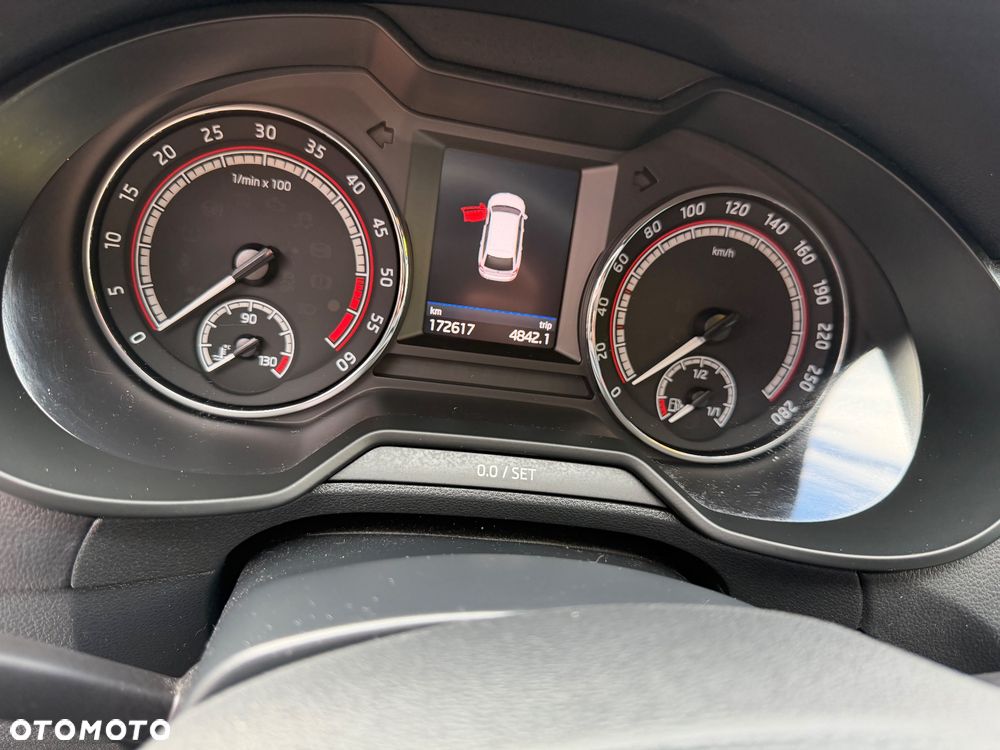 Skoda Octavia 2.0 TDI (Green tec) RS - 8