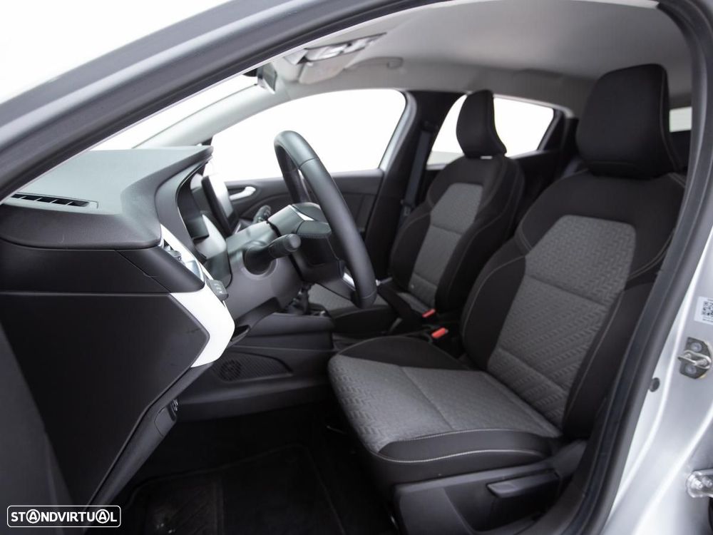 Renault Clio 1.0 TCe Evolution Bi-Fuel - 8
