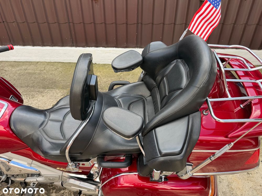 Honda GL - 9
