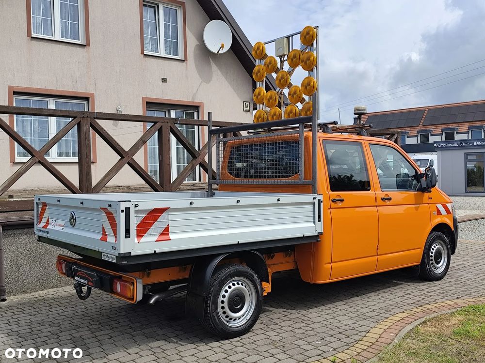 Volkswagen Transporter T5 2.0TDI Doka - 5