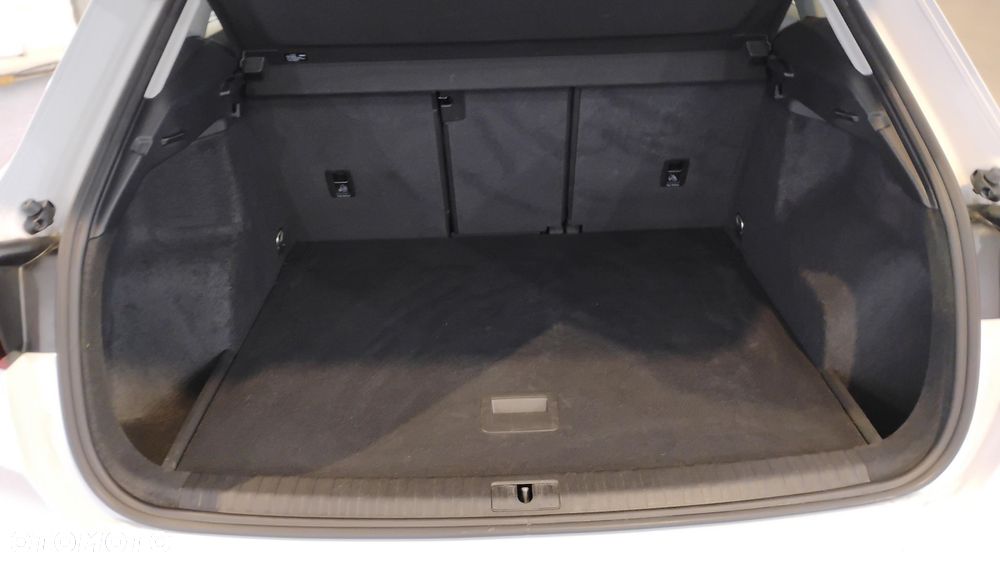 Audi Q3 35 TFSI S tronic - 14