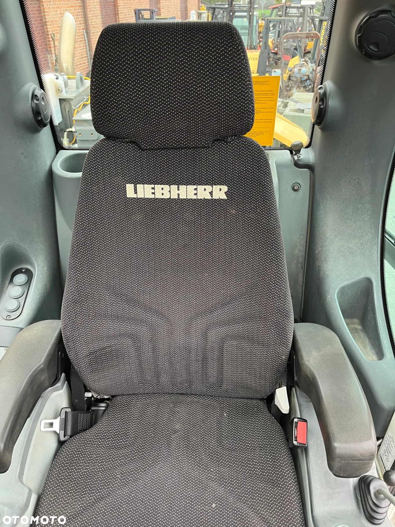 Liebherr A 910 COMPACT - 33