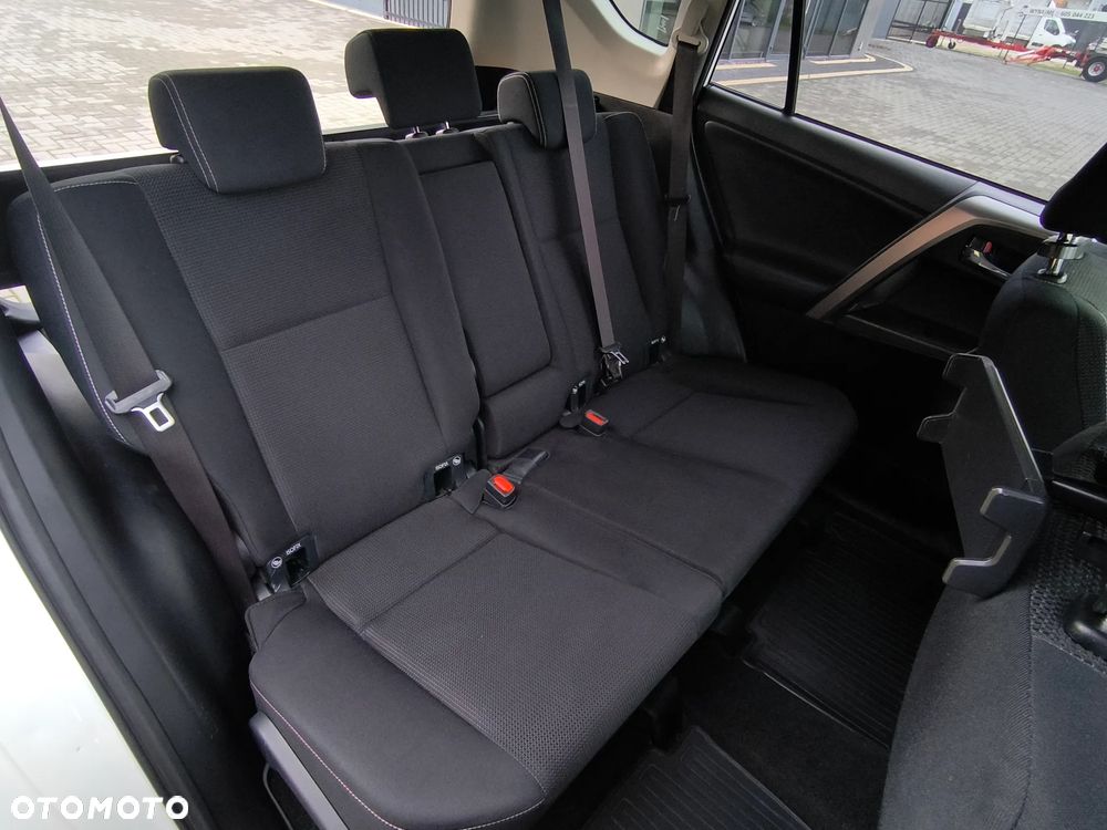 Toyota RAV4 2.0 D-4D 4x2 Start-Stop Executive - 21