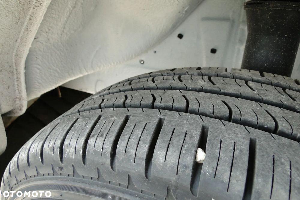 Mercedes-Benz Sprinter 208 - 29