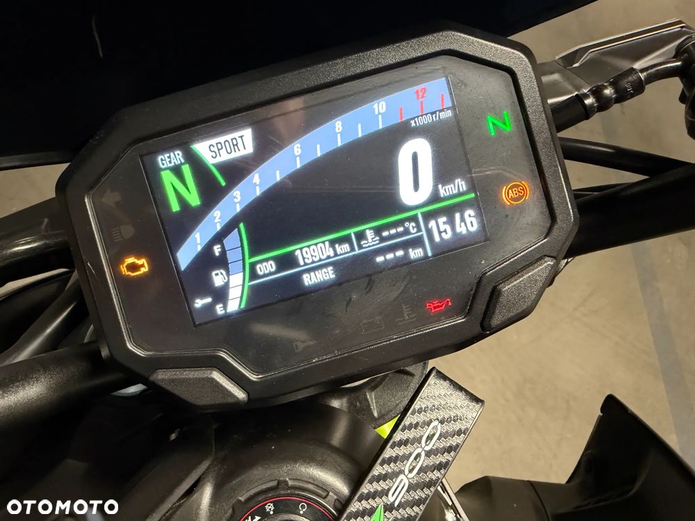 Kawasaki Z 900 - 13