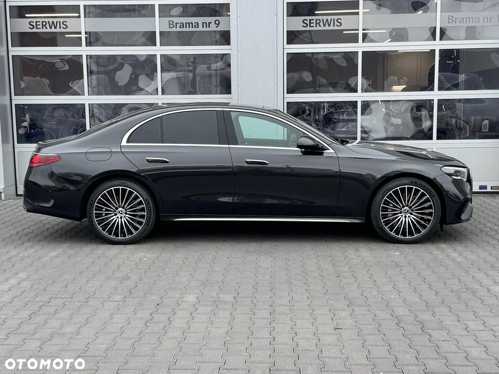 Mercedes-Benz Klasa E 300 de PHEV 4-Matic AMG 9G-Tronic - 7