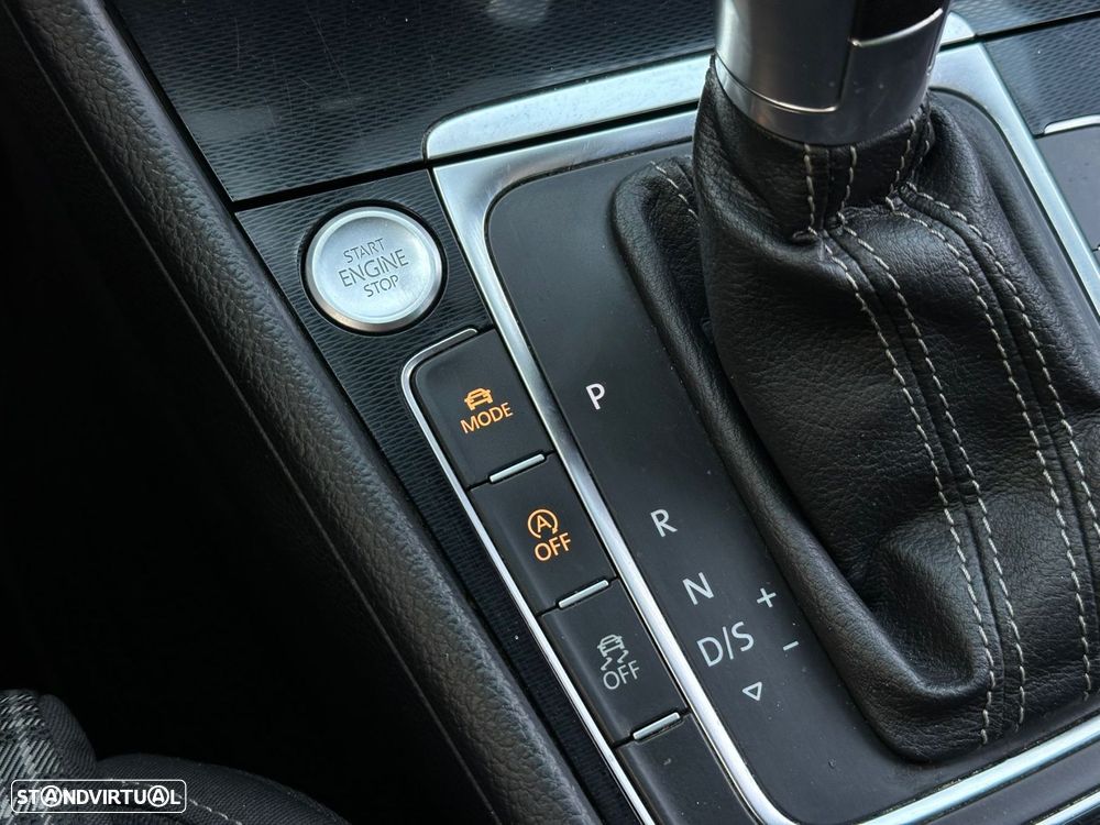 VW Golf 2.0 TDI GTD DSG - 23