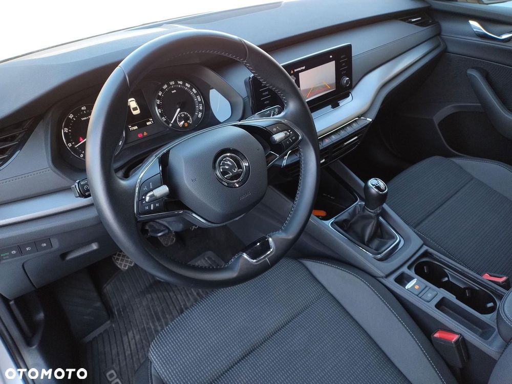 Skoda Octavia 1.5 TSI ACT Ambition - 9