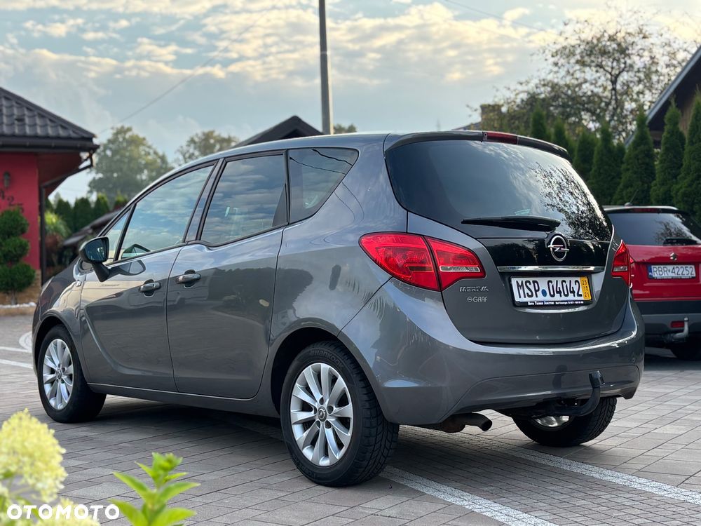 Opel Meriva - 9