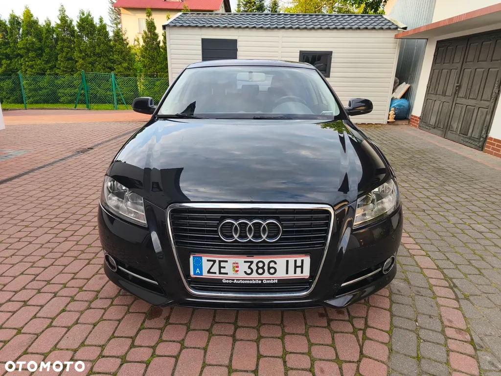 Audi A3 1.6 Sportback Attraction - 3