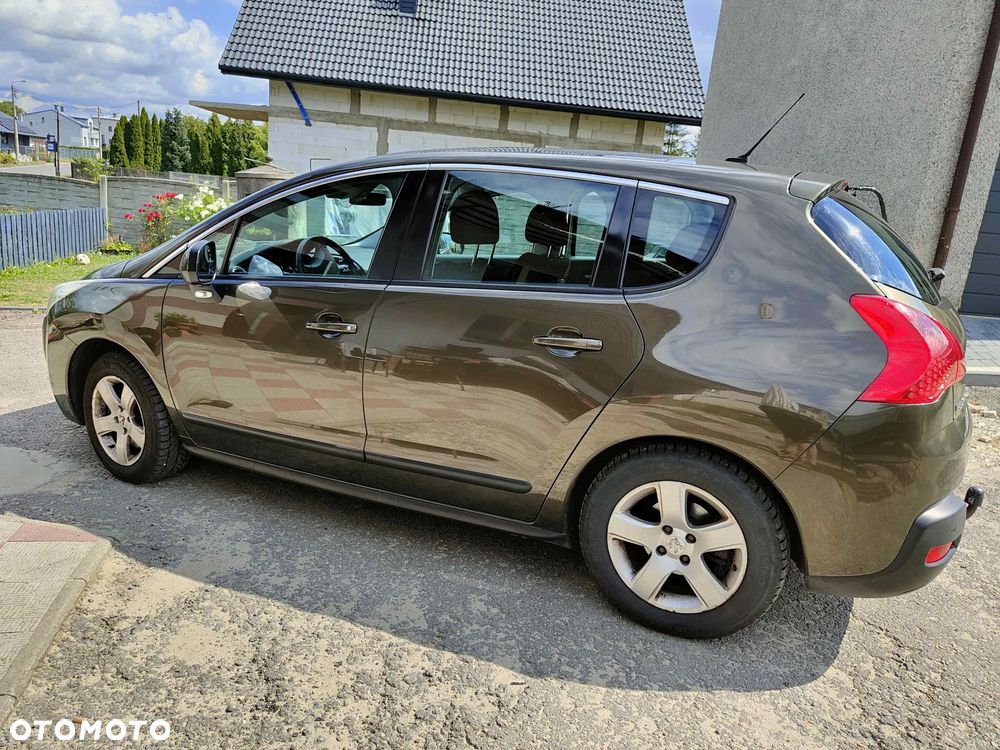 Peugeot 3008 - 11