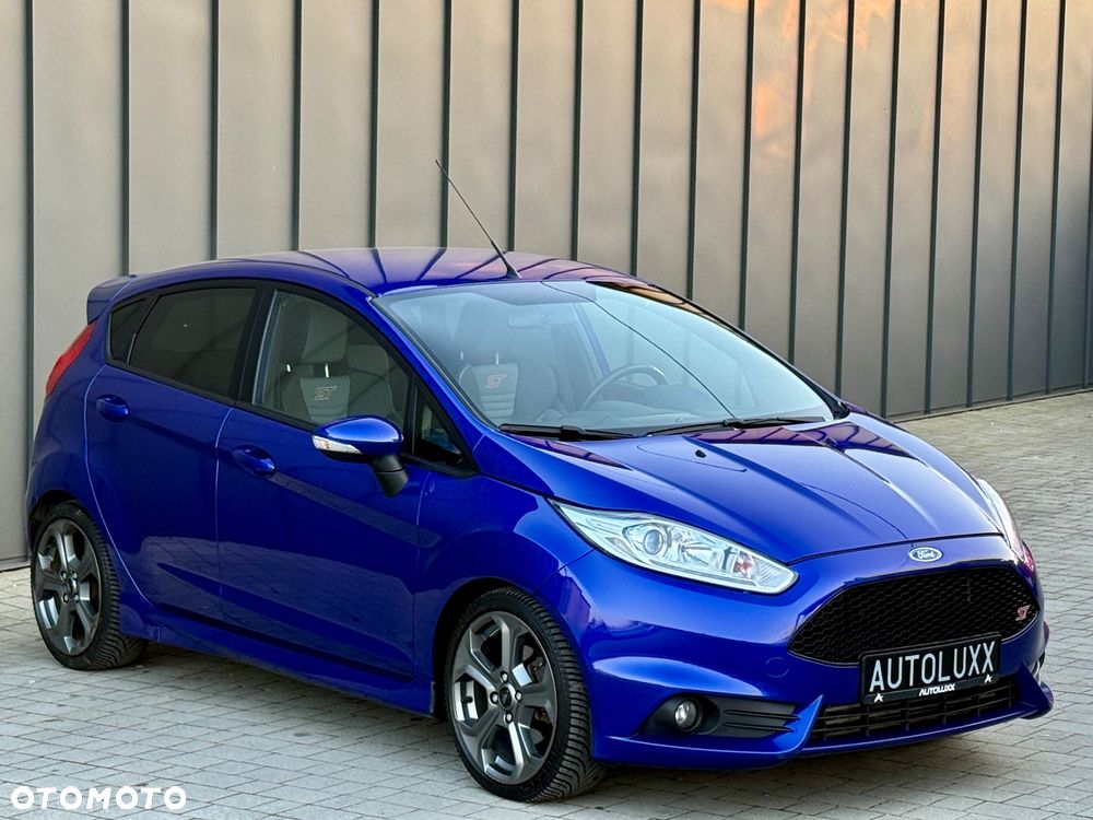 Ford Fiesta ST - 26