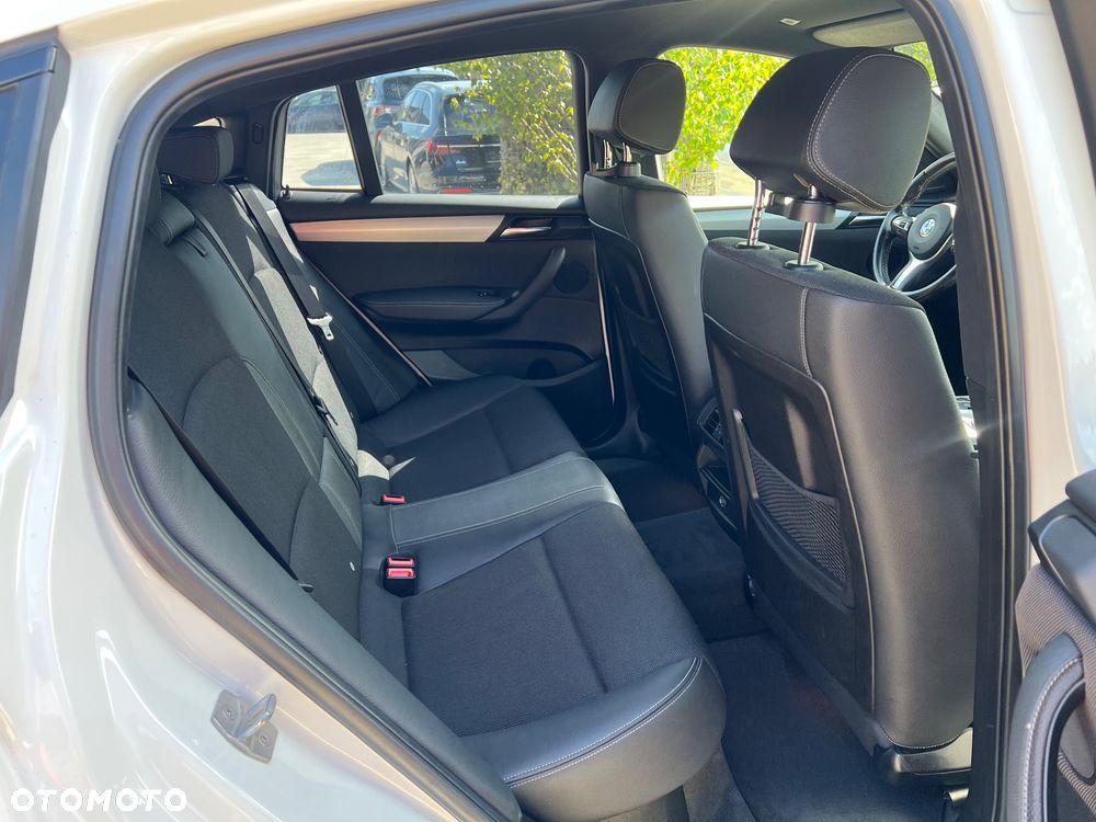 BMW X4 xDrive20i Edycja M Sport - 31