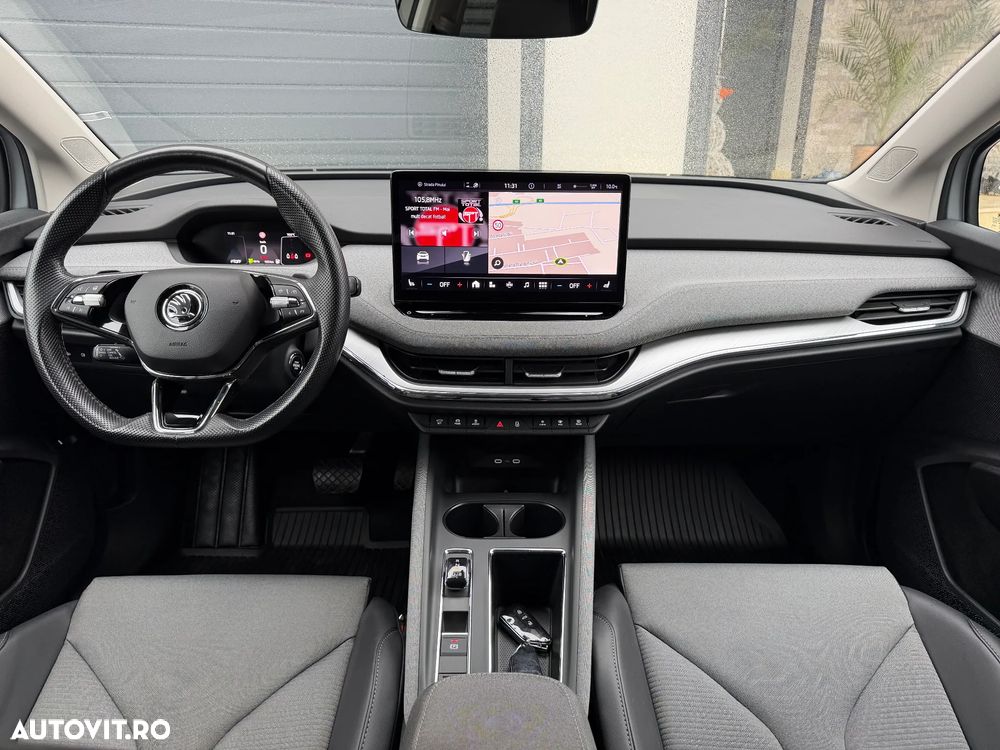 Skoda Enyaq iV Electric 80 - 17