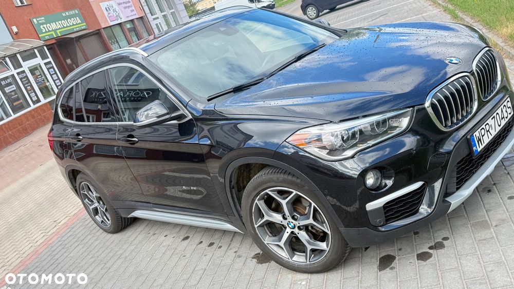 BMW X1 xDrive25i Sport Line sport - 1