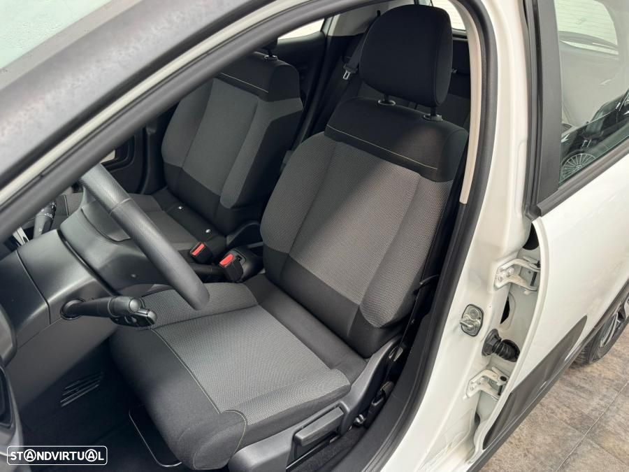 Citroën C3 1.2 PureTech Shine - 12
