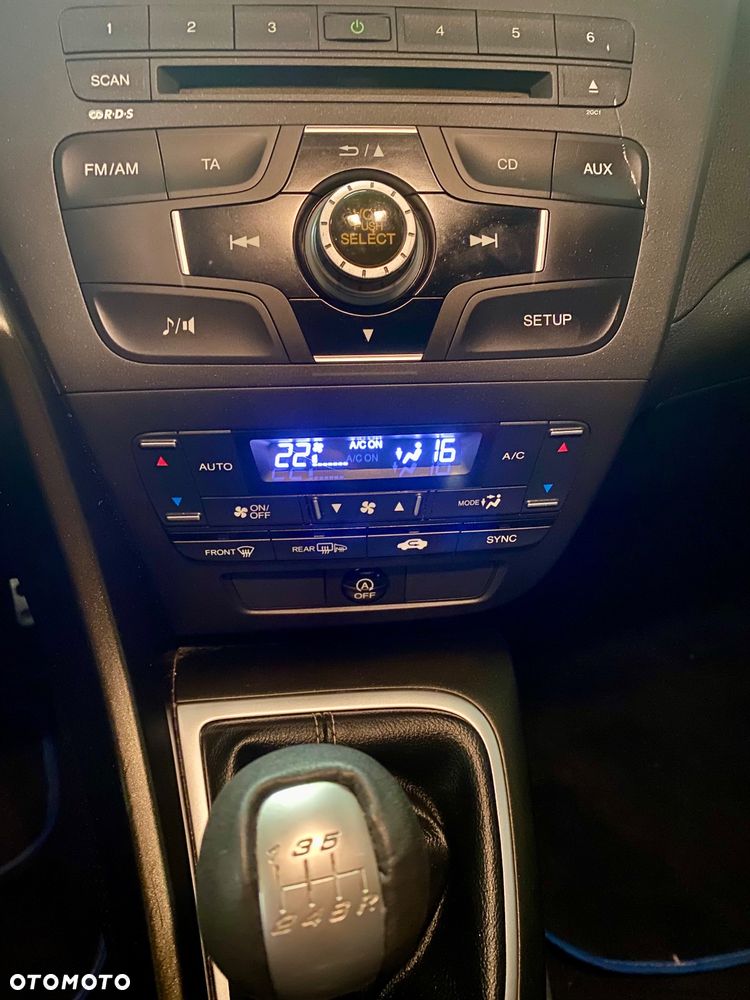 Honda Civic 1.8 Sport - 11