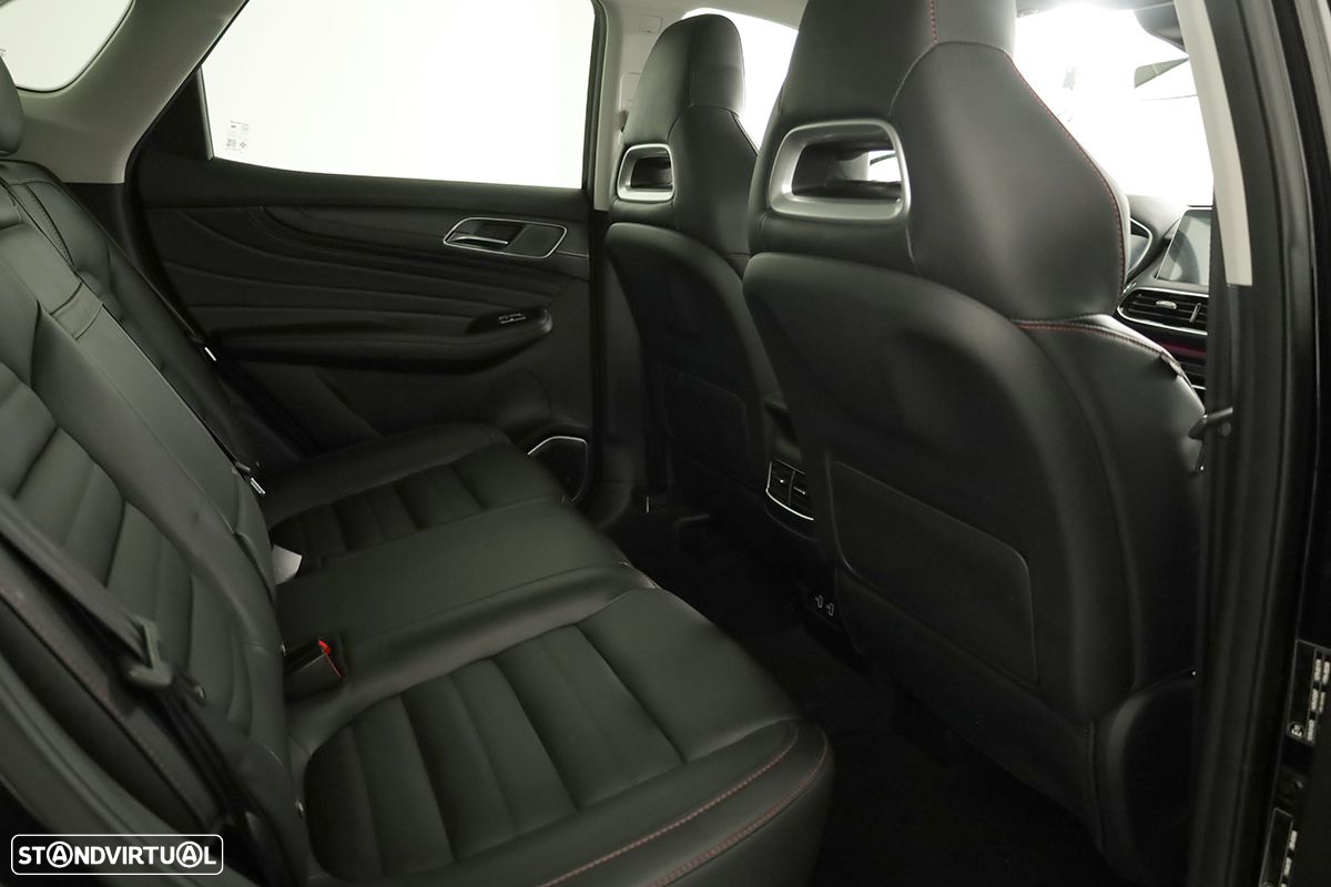 MG EHS 1.5 T-GDI Plug-in Hybrid Luxury - 19