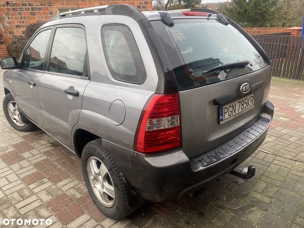 Kia Sportage 2.0 CRDi Freedom - 5