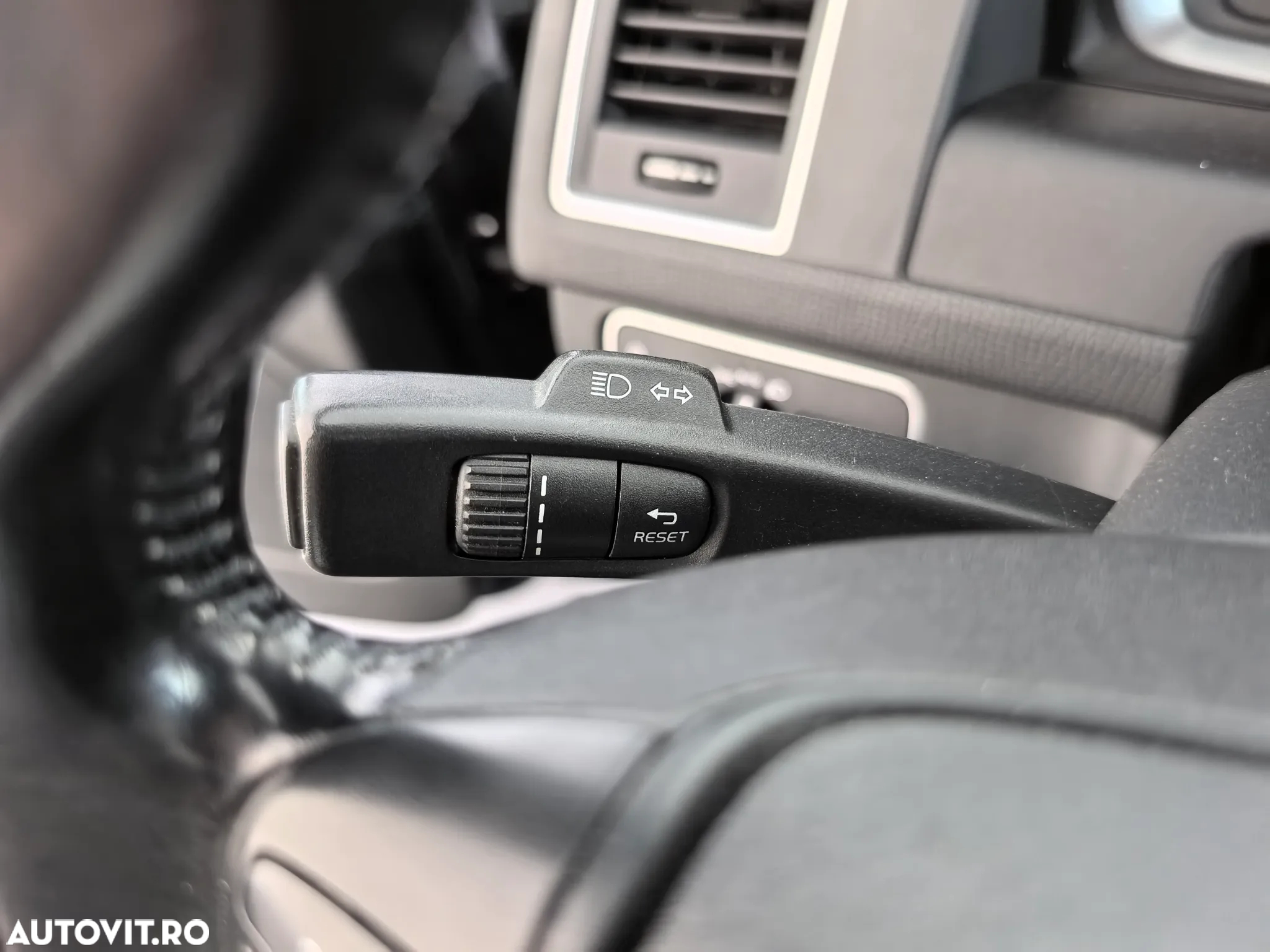 Volvo XC 60 D4 VEA Start-Stop Momentum - 13